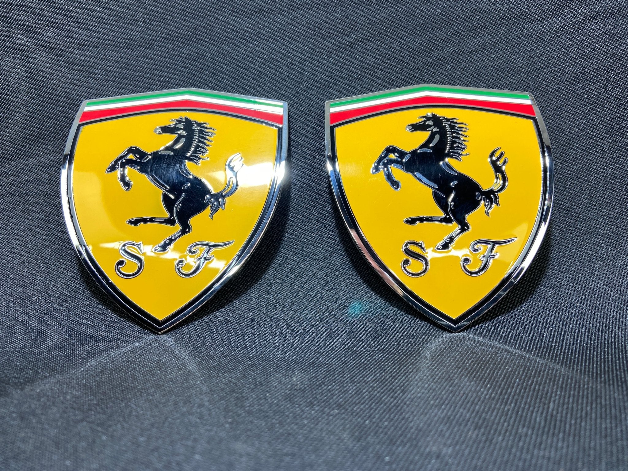 For Ferrari 360 Modena Yellow side pillar Metal Emblems Badges set - Custom Class