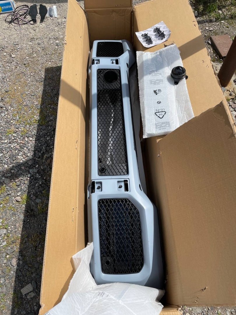 Front AMG bumper for Mercedes W463 1979-2018 - Custom Class