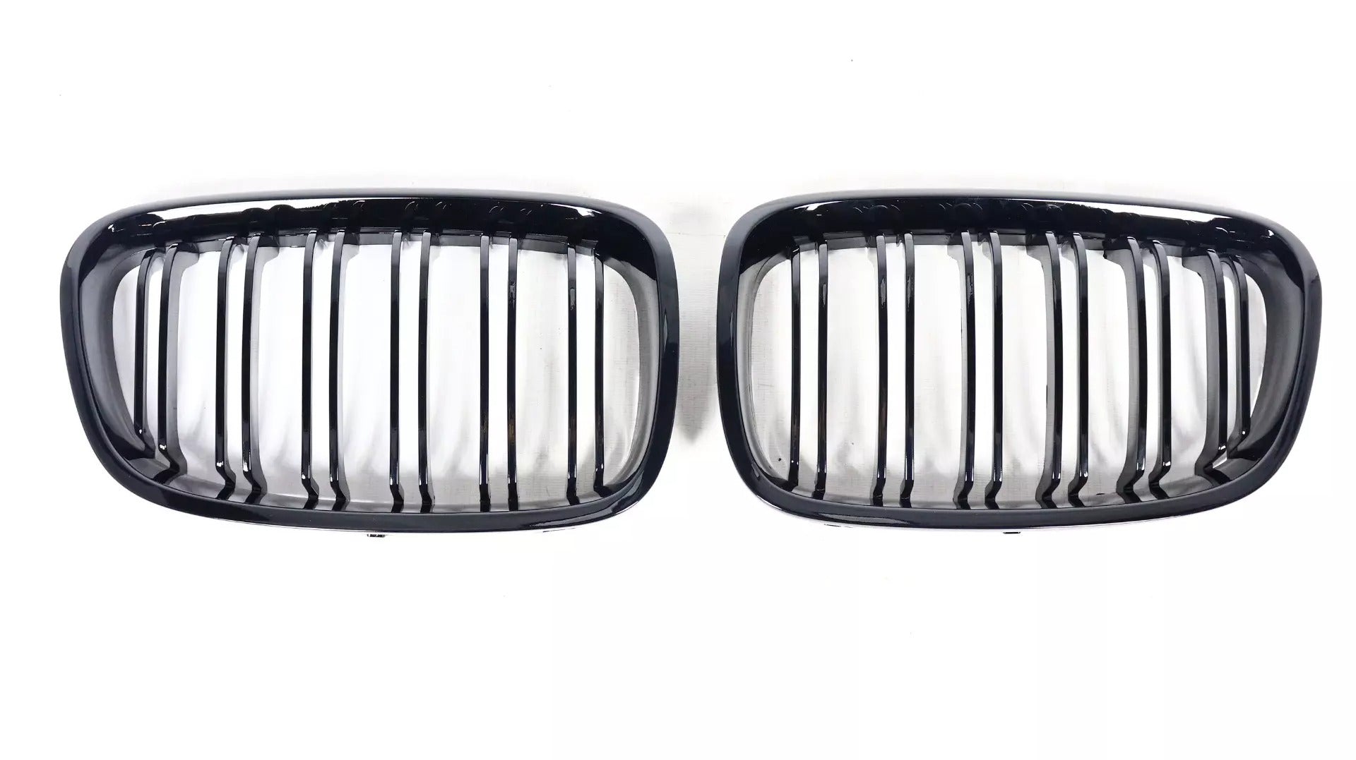 Front grille black for BMW 1 Series F20 / F21 2011-2015 - Custom Class