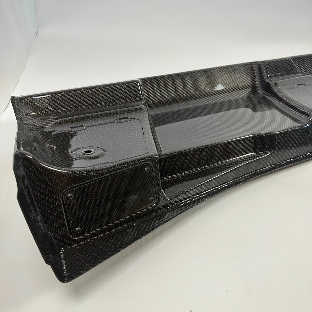 Front roof carbon spoiler 4x4 with LEDs for Mercedes W463A W464 - Custom Class