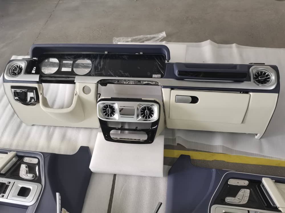Full Interior NEW W463A style for Mercedes W463 G-CLASS - Custom Class