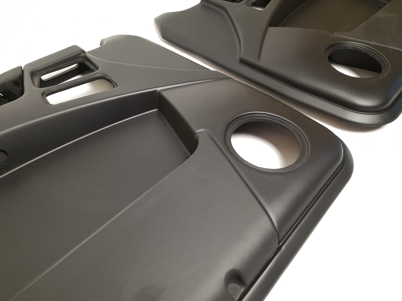Interior door panels without leather inserts for Mercedes-Benz W463 G-Wagon 1979 - 2001 - Custom Class
