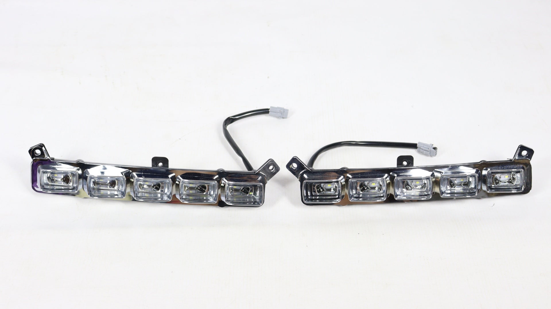 LEDs for front Bumper Brabus lip Spoiler Mercedes W463 1979-2018 - Custom Class