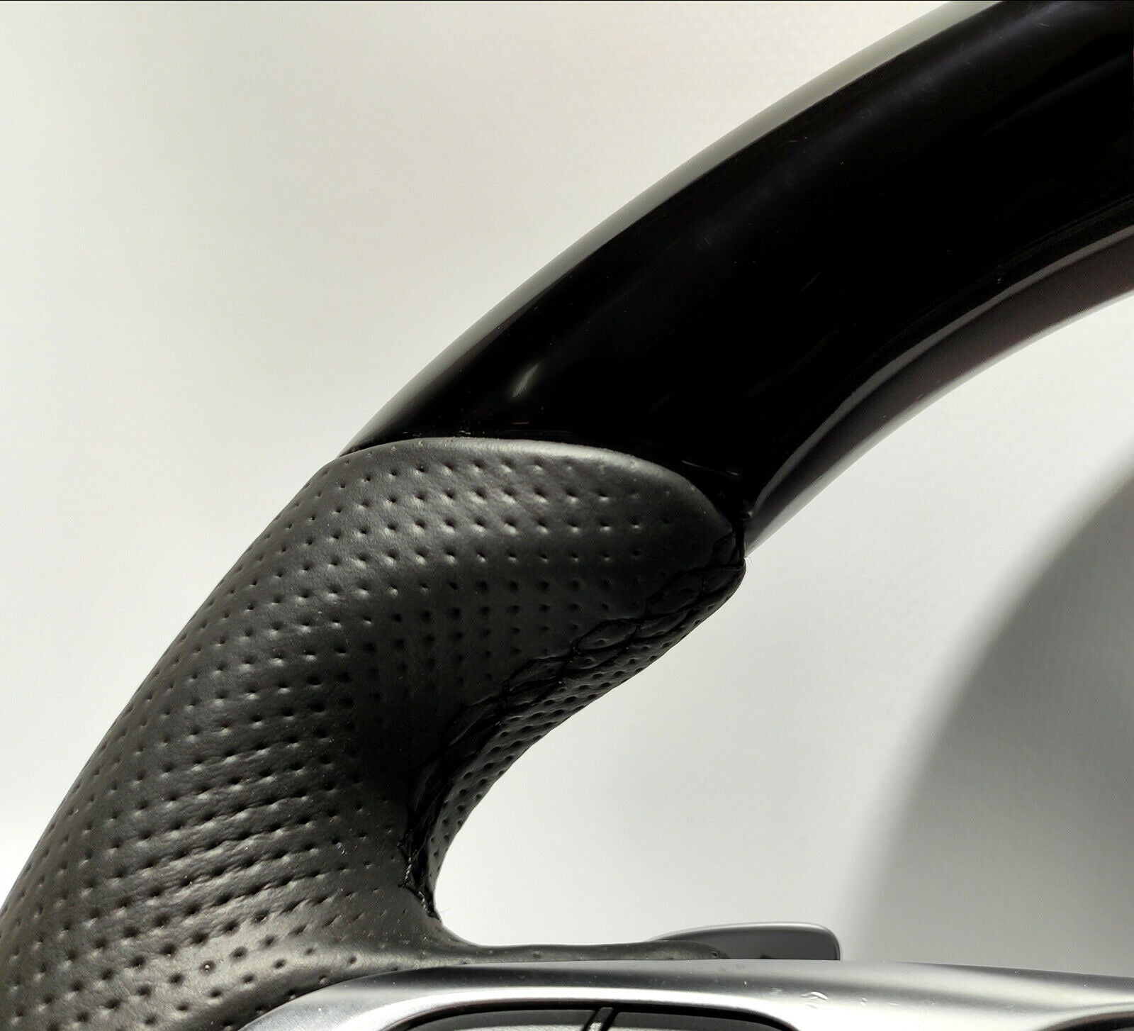 Mercedes-Benz Steering Wheel Piano Black Leather W205 C GLE GLC GLS GL Class - Custom Class