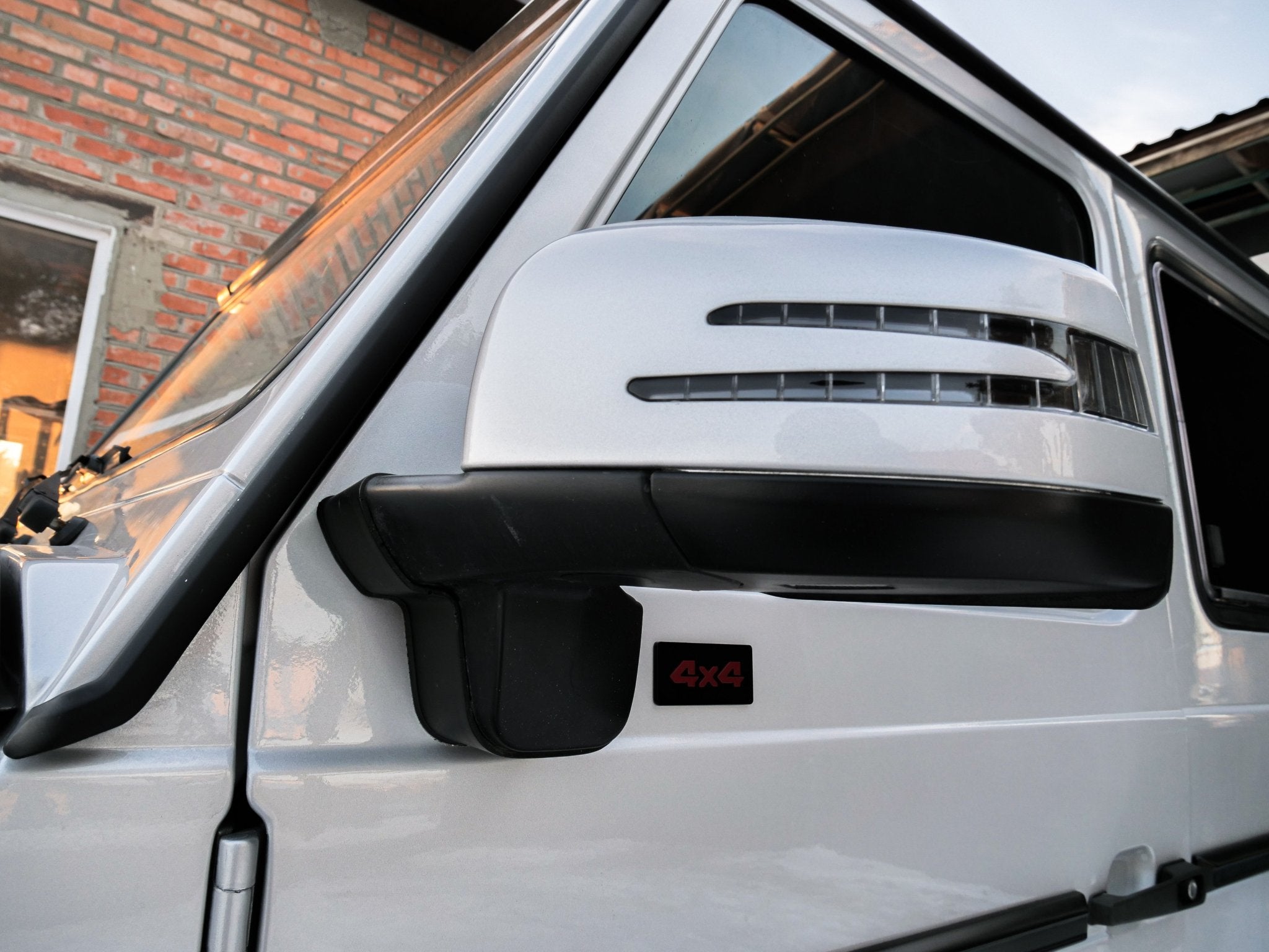 Mercedes Benz W463 3-door 4x4 G class SWB - Custom Class