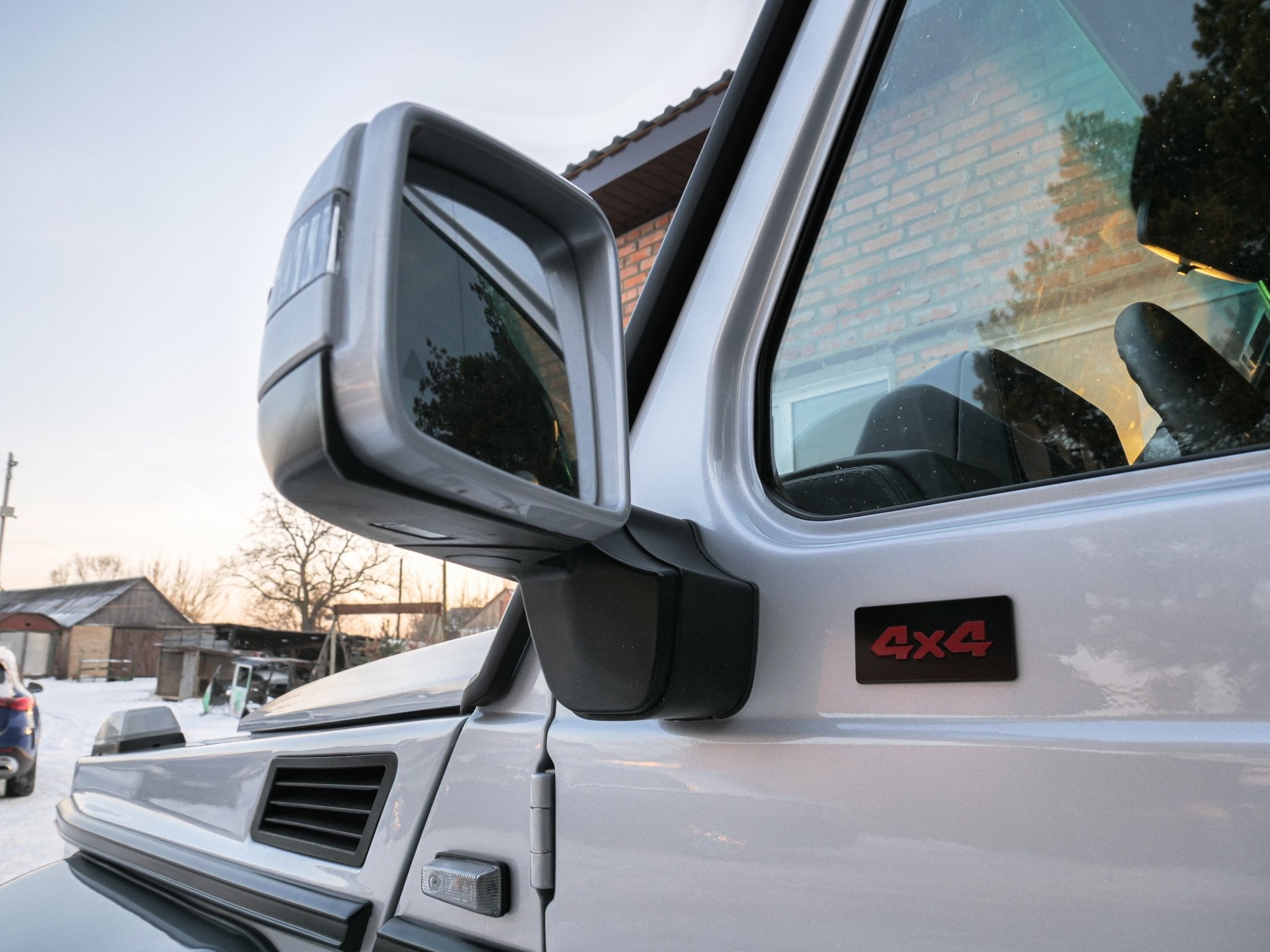 Mercedes Benz W463 3-door 4x4 G class SWB - Custom Class