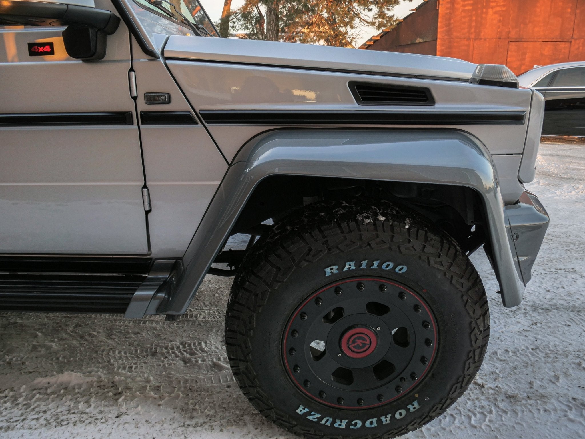 Mercedes Benz W463 3-door 4x4 G class SWB - Custom Class