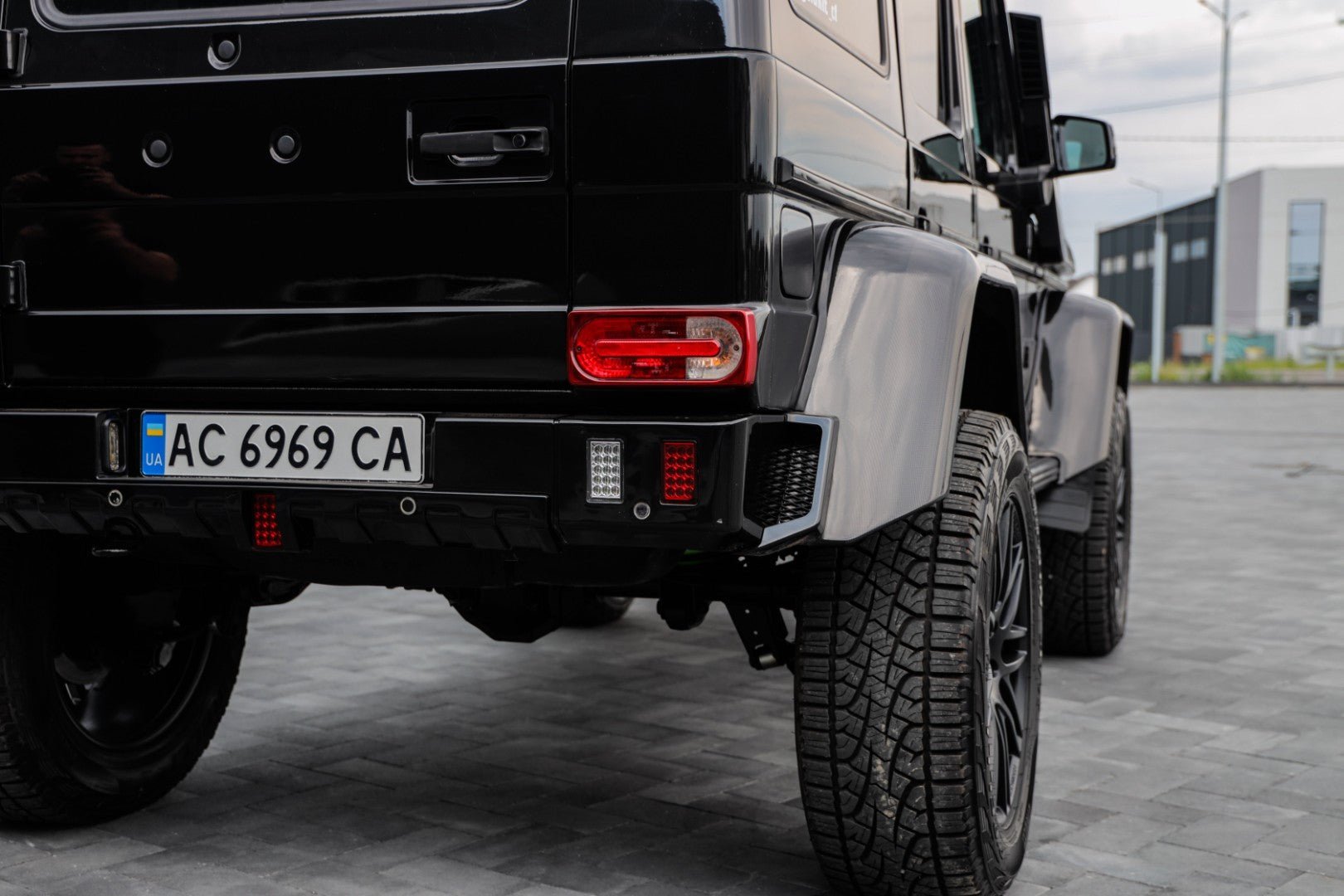 Mercedes Benz W463 4x4 G class G500 in Brabus look - Custom Class