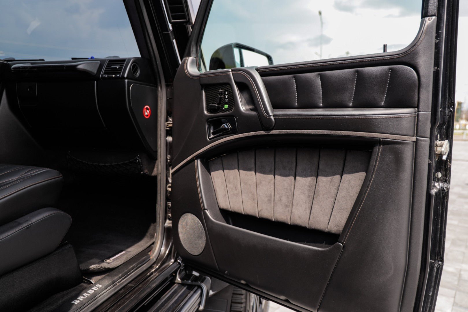 Mercedes Benz W463 4x4 G class G500 in Brabus look - Custom Class