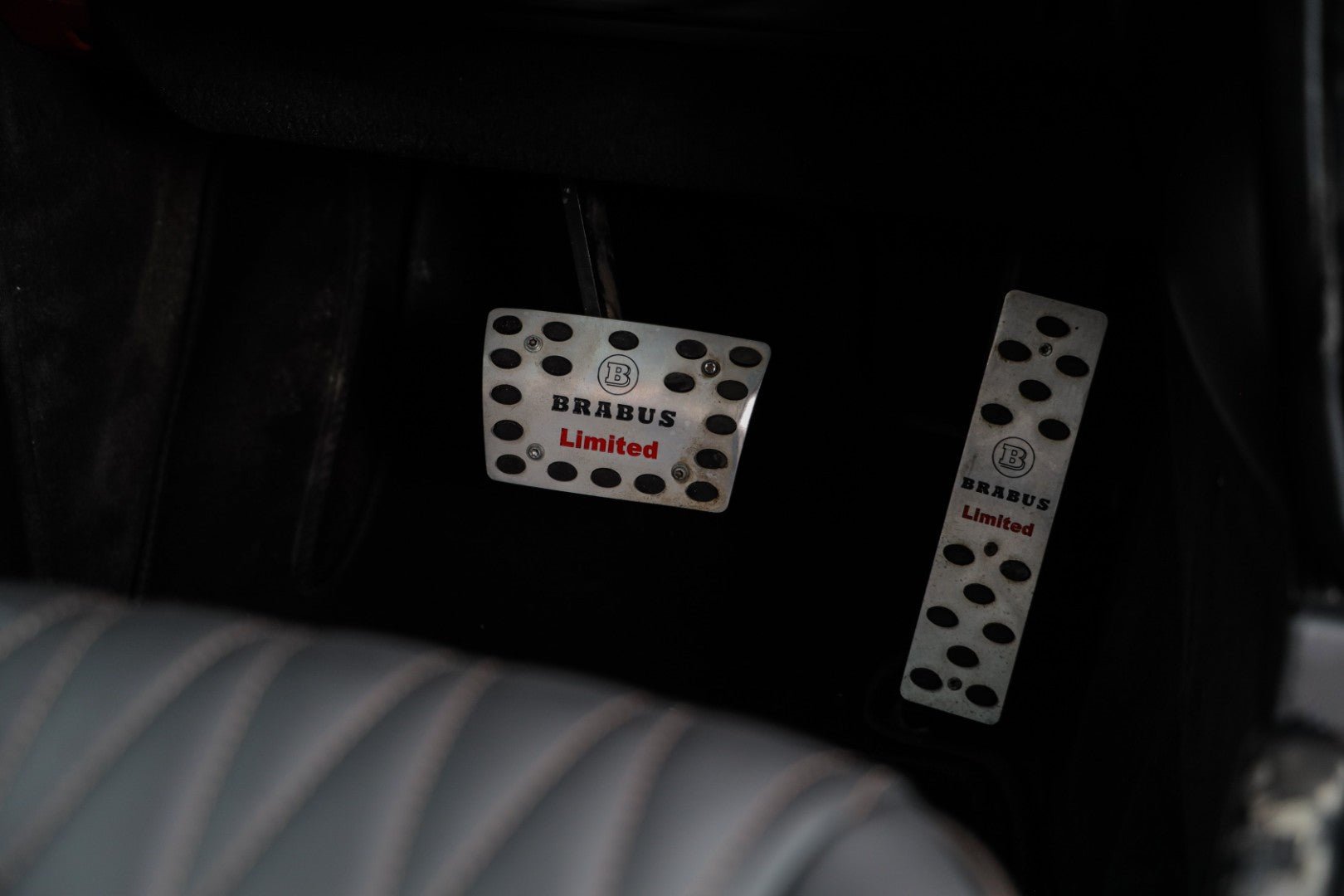 Mercedes Benz W463 4x4 G class G500 in Brabus look - Custom Class