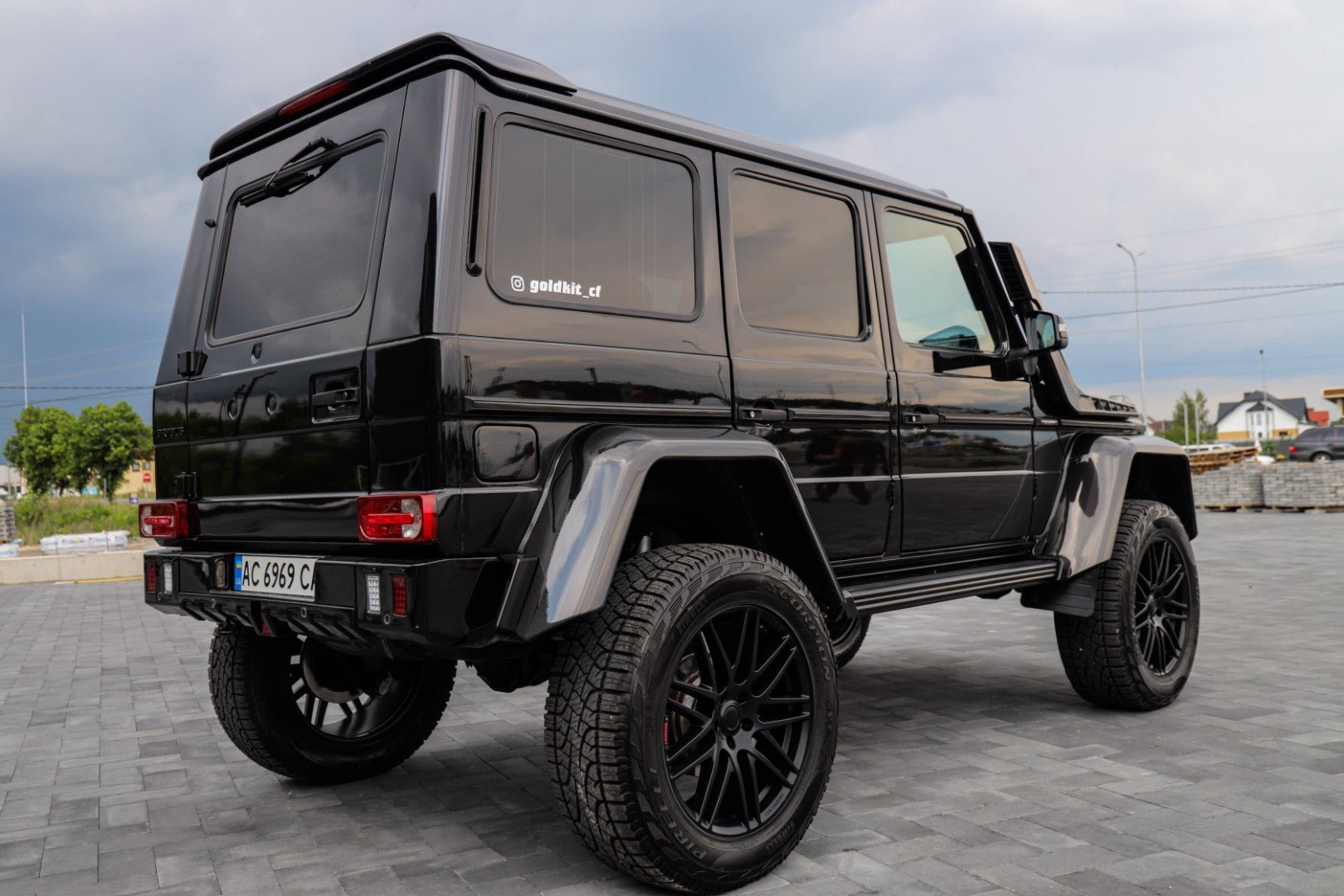 Mercedes Benz W463 4x4 G class G500 in Brabus look - Custom Class