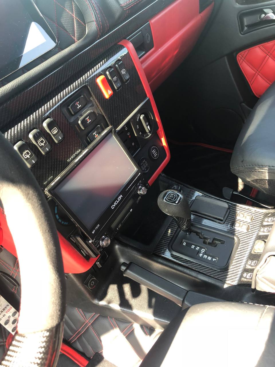 Mercedes-Benz W463 6x6 G500 in Brabus G700 Look - Custom Class