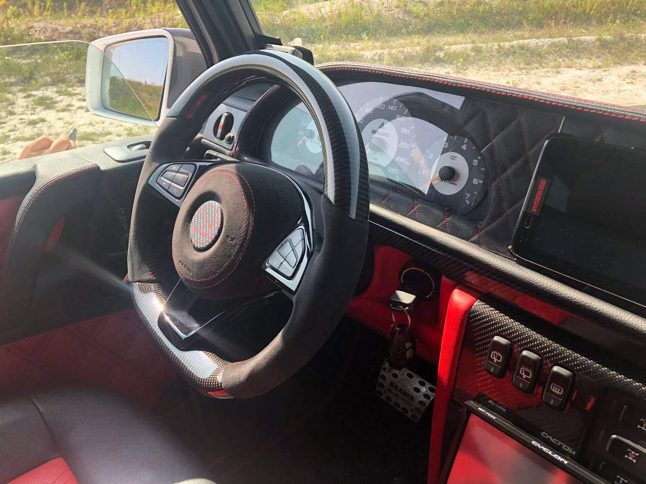 Mercedes-Benz W463 6x6 G500 in Brabus G700 Look - Custom Class