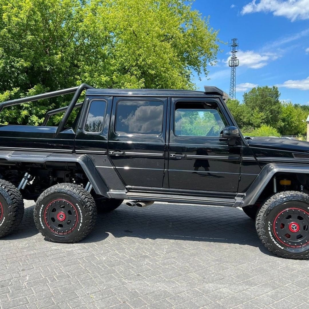 Mercedes-Benz w463 6x6 G55 AMG 2008 with G63 2015 interior - Custom Class