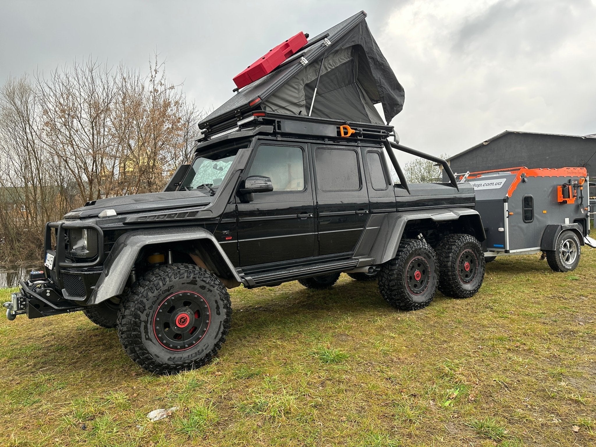 Mercedes-Benz w463 6x6 G55 Expedition 2008 with G63 2015 interior - Custom Class