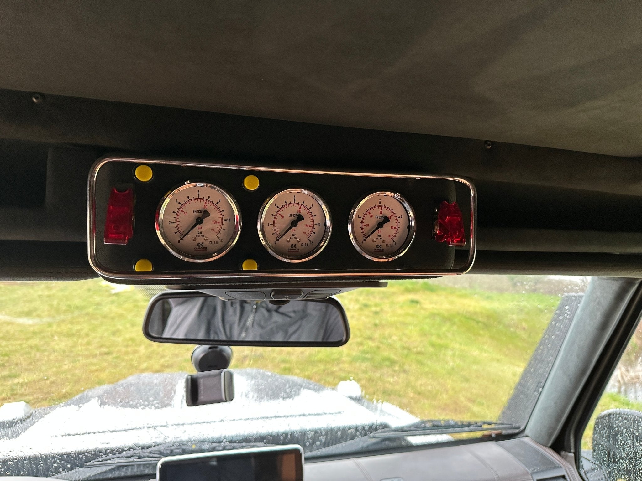 Mercedes-Benz w463 6x6 G55 Expedition 2008 with G63 2015 interior - Custom Class