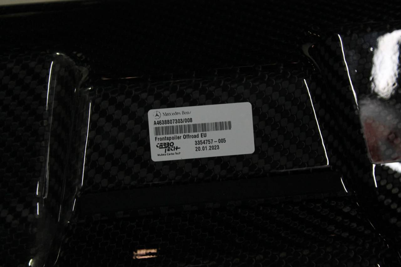 OEM Front roof carbon spoiler 4x4 with original LEDs for Mercedes W463A W464 - Custom Class