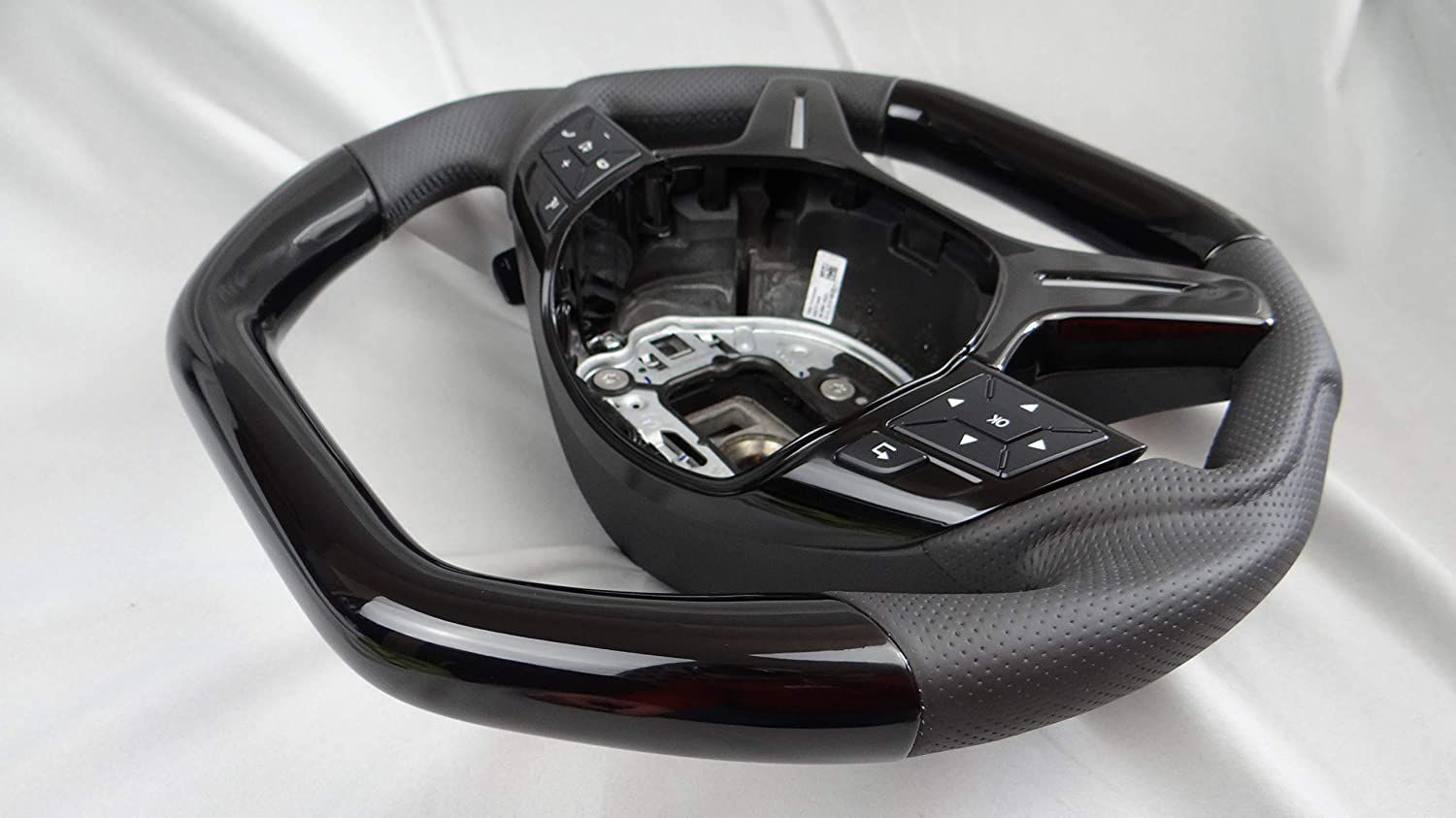 Piano Black Steering Wheel Flat top Flat bottom for Mercedes-Benz G-Class G-Wagon W463 G63 G55 G500 Perforated Leather Black Edition - Custom Class