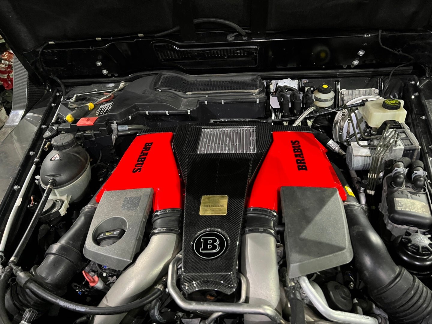 Red Brabus engine air filter covers for Mercedes-Benz W463 G-Class G63 - Custom Class