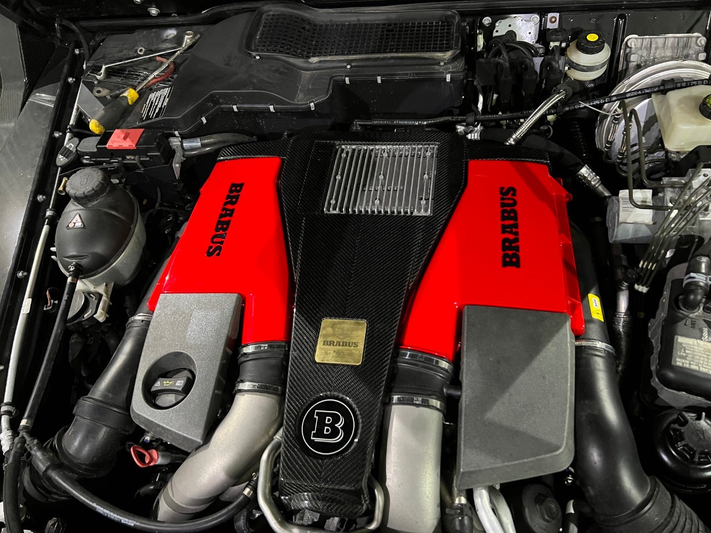 Red Brabus engine air filter covers for Mercedes-Benz W463 G-Class G63 - Custom Class