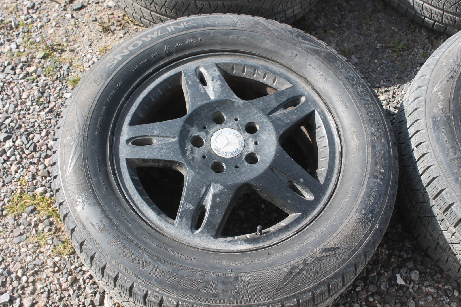 Rims R18 BLACK with tires for Mercedes-Benz W463 G-Class 4pcs - Custom Class