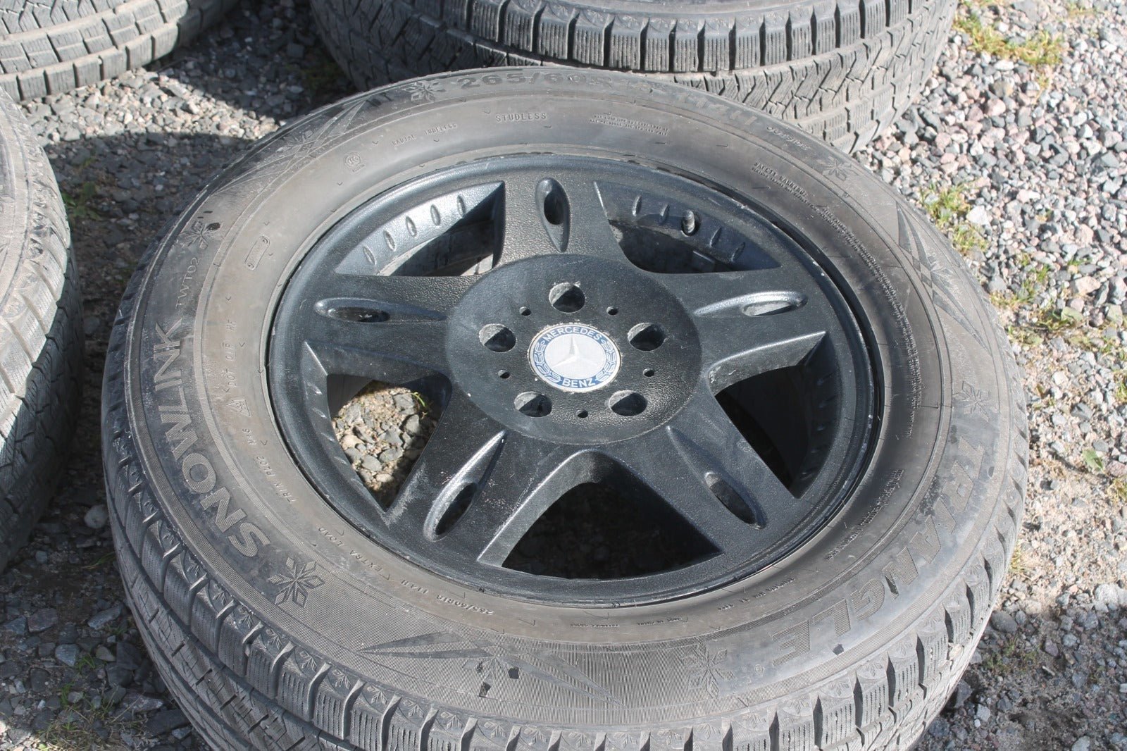 Rims R18 BLACK with tires for Mercedes-Benz W463 G-Class 4pcs - Custom Class