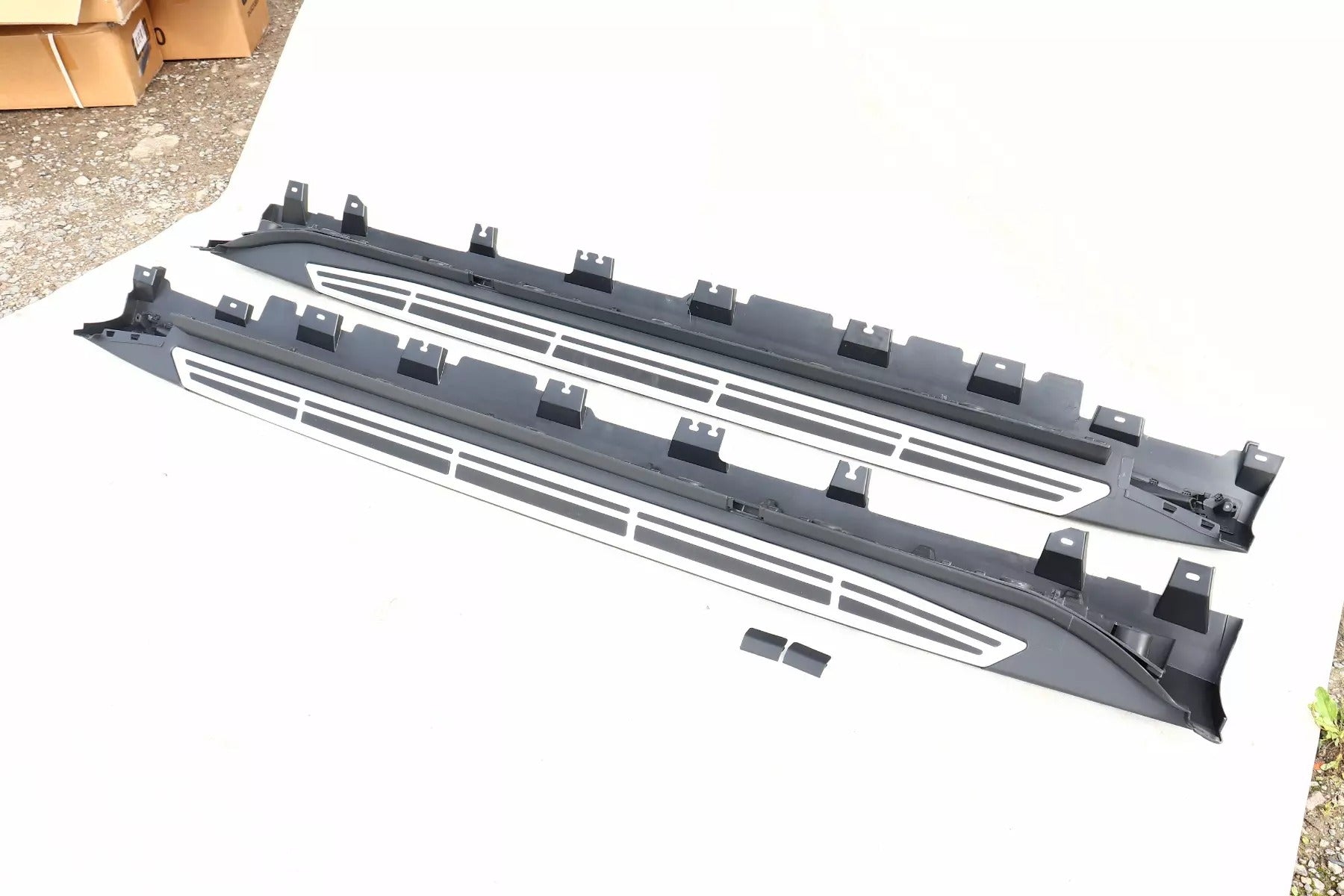 Side door sills for BMW X5 G05 2018+ - Custom Class